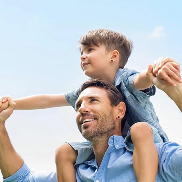 🐘🐘 Men’s Stainless Steel Black Sapphire Stud Earrings - Picture 2 of 9